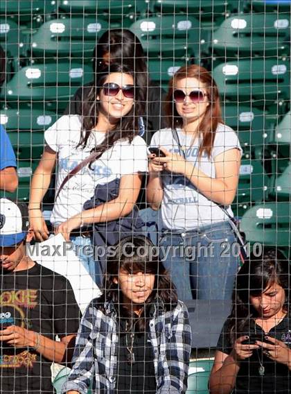 Thumbnail 2 in West Adams Prep vs. Maywood Academy (CIF LACS D3 Final) photogallery.