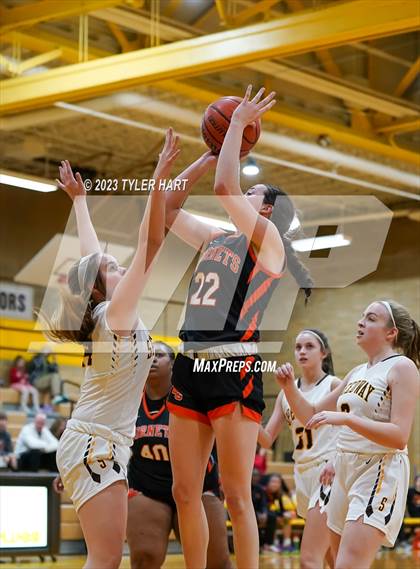Thumbnail 2 in Beech Grove @ Speedway photogallery.