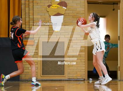 Thumbnail 3 in Beech Grove @ Speedway photogallery.
