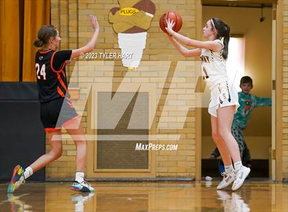 Thumbnail 1 in Beech Grove @ Speedway photogallery.