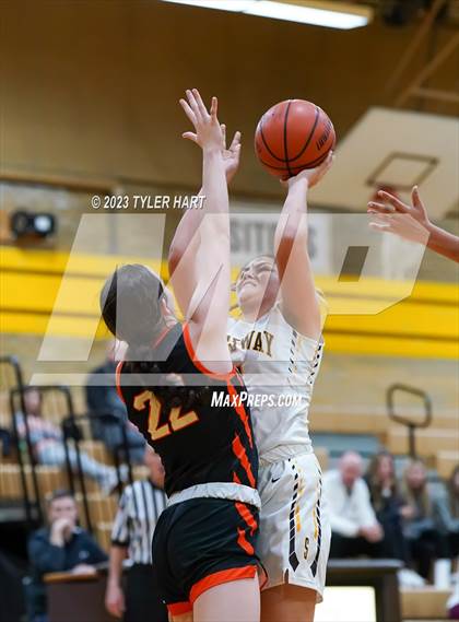 Thumbnail 2 in Beech Grove @ Speedway photogallery.