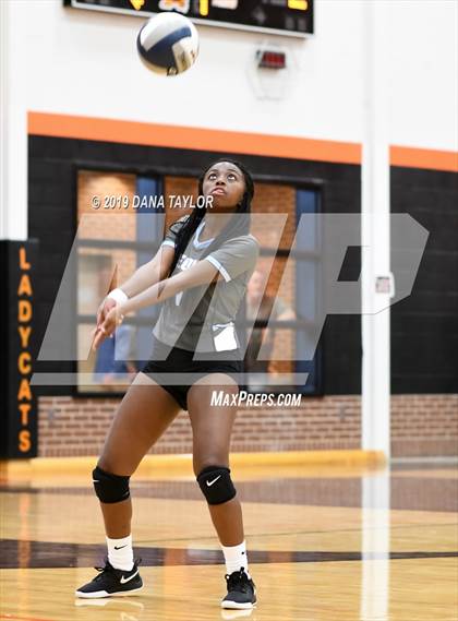 Thumbnail 3 in Seguin @ Aledo photogallery.