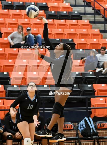 Thumbnail 3 in Seguin @ Aledo photogallery.