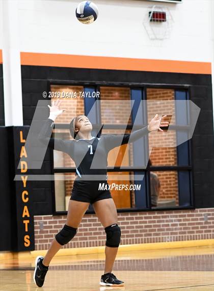 Thumbnail 2 in Seguin @ Aledo photogallery.