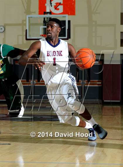 Thumbnail 3 in Pebblebrook vs. Damien (MaxPreps Holiday Classic) photogallery.