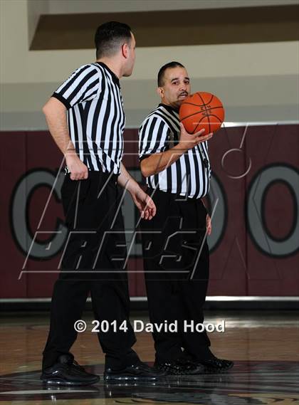 Thumbnail 1 in Pebblebrook vs. Damien (MaxPreps Holiday Classic) photogallery.