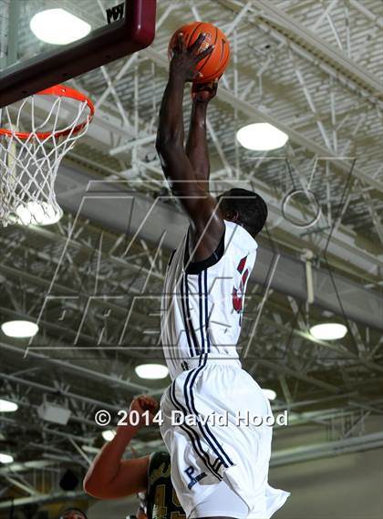 Thumbnail 2 in Pebblebrook vs. Damien (MaxPreps Holiday Classic) photogallery.