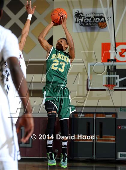 Thumbnail 2 in Pebblebrook vs. Damien (MaxPreps Holiday Classic) photogallery.