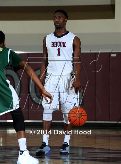 Thumbnail 2 in Pebblebrook vs. Damien (MaxPreps Holiday Classic) photogallery.