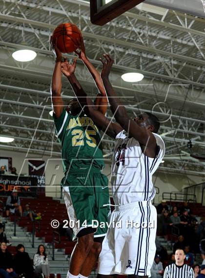 Thumbnail 1 in Pebblebrook vs. Damien (MaxPreps Holiday Classic) photogallery.