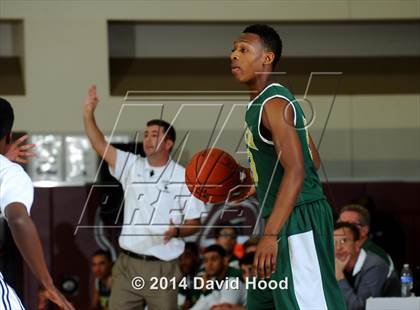 Thumbnail 2 in Pebblebrook vs. Damien (MaxPreps Holiday Classic) photogallery.