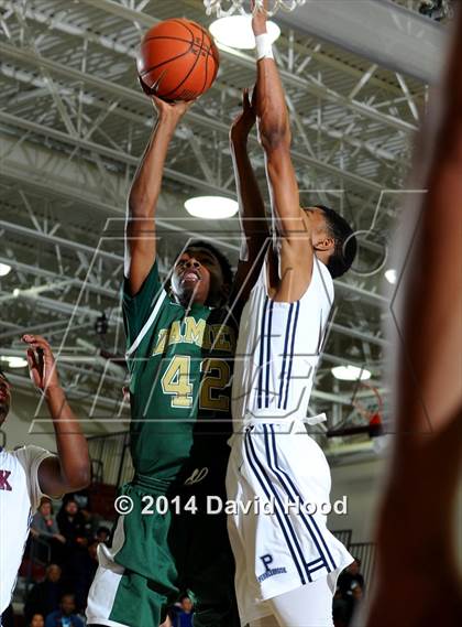 Thumbnail 2 in Pebblebrook vs. Damien (MaxPreps Holiday Classic) photogallery.