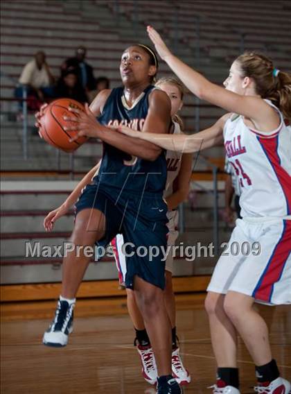 Thumbnail 2 in Tomball vs. Klein Collins  (McDonalds Texas Invitational) photogallery.