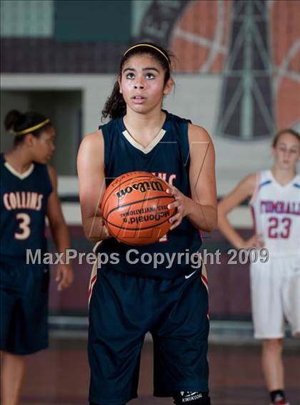 Thumbnail 3 in Tomball vs. Klein Collins  (McDonalds Texas Invitational) photogallery.