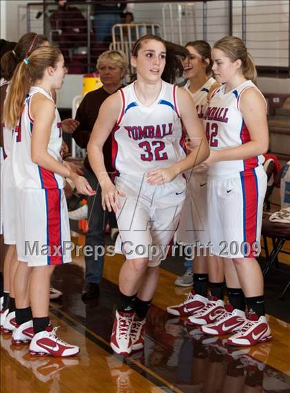 Thumbnail 3 in Tomball vs. Klein Collins  (McDonalds Texas Invitational) photogallery.