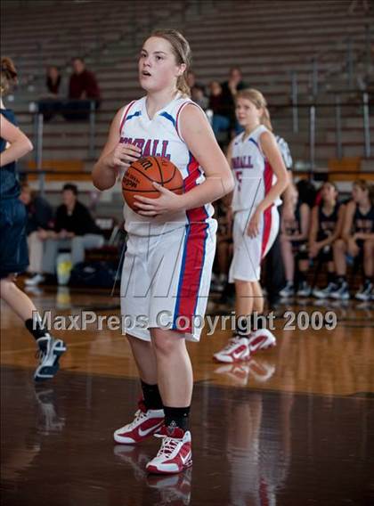 Thumbnail 3 in Tomball vs. Klein Collins  (McDonalds Texas Invitational) photogallery.