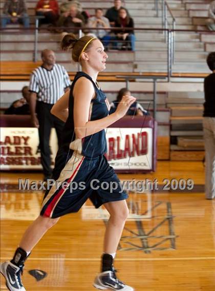 Thumbnail 2 in Tomball vs. Klein Collins  (McDonalds Texas Invitational) photogallery.