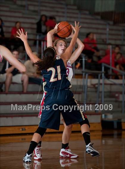 Thumbnail 1 in Tomball vs. Klein Collins  (McDonalds Texas Invitational) photogallery.