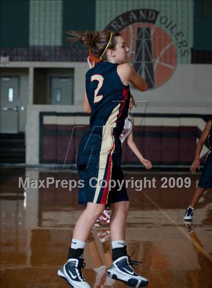 Thumbnail 2 in Tomball vs. Klein Collins  (McDonalds Texas Invitational) photogallery.