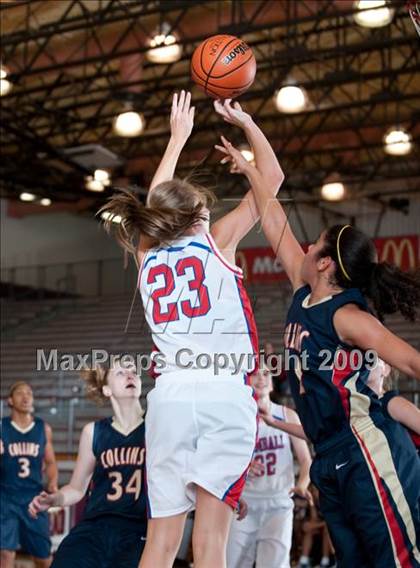 Thumbnail 3 in Tomball vs. Klein Collins  (McDonalds Texas Invitational) photogallery.