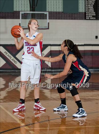 Thumbnail 3 in Tomball vs. Klein Collins  (McDonalds Texas Invitational) photogallery.
