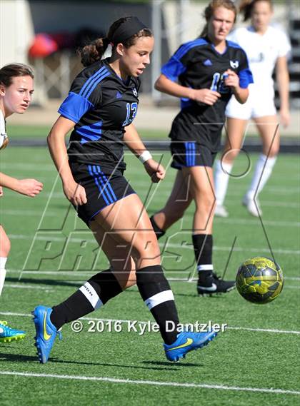 Thumbnail 3 in Harvard-Westlake vs Hebron (National Elite Prep Showcase) photogallery.