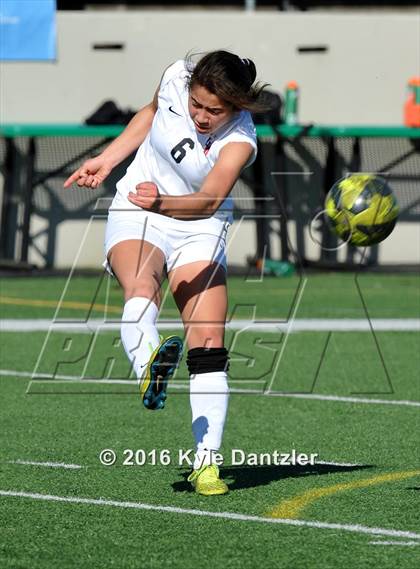 Thumbnail 2 in Harvard-Westlake vs Hebron (National Elite Prep Showcase) photogallery.