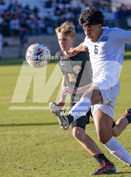 Thumbnail 2 in Mount Airy vs. Hobbton (NCHSAA 1A Final - Awards) photogallery.