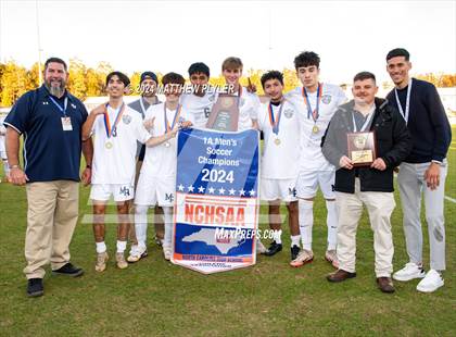 Thumbnail 3 in Mount Airy vs. Hobbton (NCHSAA 1A Final - Awards) photogallery.