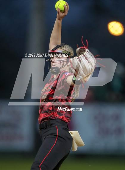 Thumbnail 3 in South Lafourche @ Brusly photogallery.