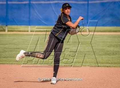 Thumbnail 1 in Newbury Park @ Agoura photogallery.