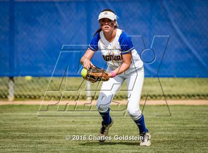 Thumbnail 2 in Newbury Park @ Agoura photogallery.