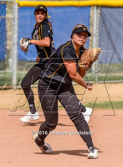 Thumbnail 1 in Newbury Park @ Agoura photogallery.