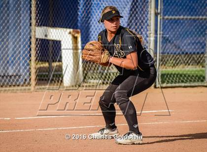 Thumbnail 1 in Newbury Park @ Agoura photogallery.