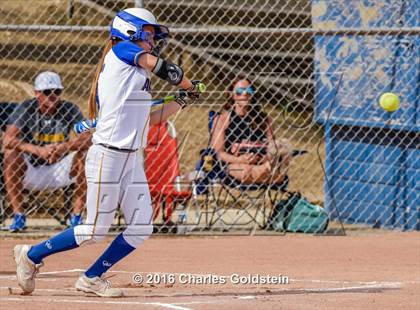 Thumbnail 1 in Newbury Park @ Agoura photogallery.