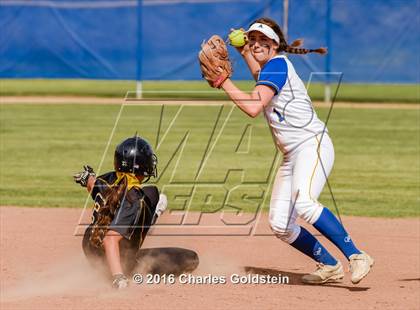 Thumbnail 1 in Newbury Park @ Agoura photogallery.