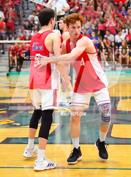 Thumbnail 2 in Chandler vs. Mountain View (AIA 6A Final) photogallery.