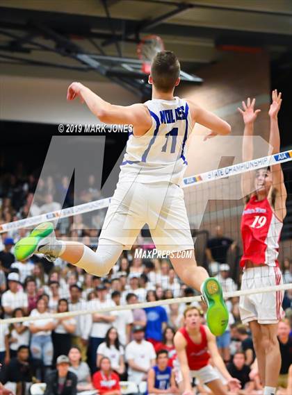 Thumbnail 1 in Chandler vs. Mountain View (AIA 6A Final) photogallery.