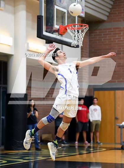 Thumbnail 1 in Chandler vs. Mountain View (AIA 6A Final) photogallery.