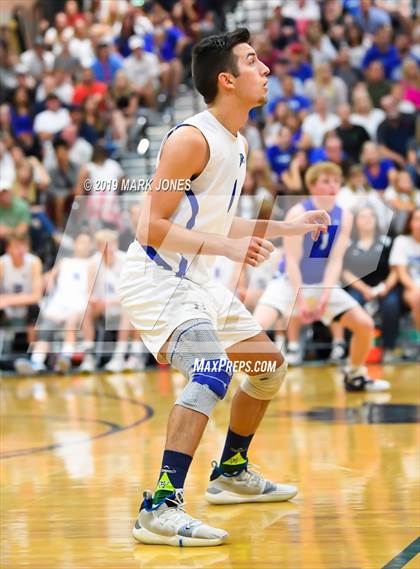 Thumbnail 1 in Chandler vs. Mountain View (AIA 6A Final) photogallery.