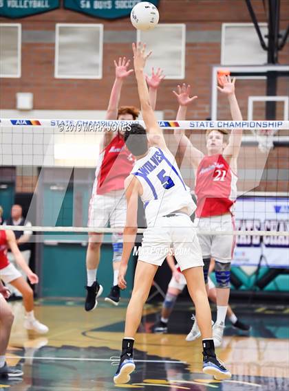 Thumbnail 1 in Chandler vs. Mountain View (AIA 6A Final) photogallery.