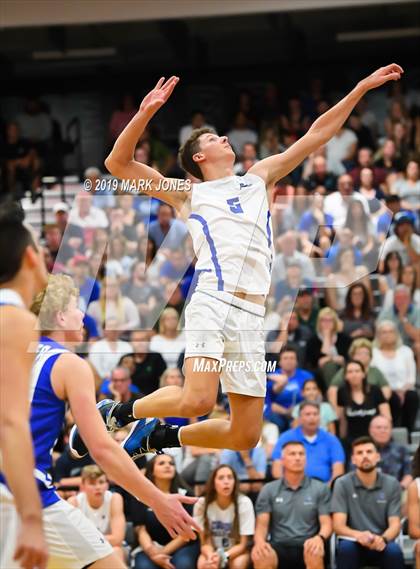 Thumbnail 2 in Chandler vs. Mountain View (AIA 6A Final) photogallery.