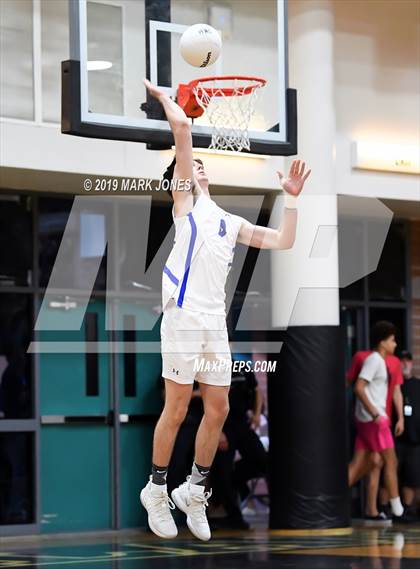 Thumbnail 3 in Chandler vs. Mountain View (AIA 6A Final) photogallery.
