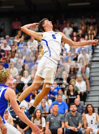 Thumbnail 3 in Chandler vs. Mountain View (AIA 6A Final) photogallery.