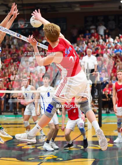 Thumbnail 2 in Chandler vs. Mountain View (AIA 6A Final) photogallery.