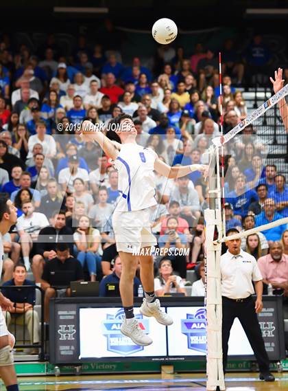 Thumbnail 1 in Chandler vs. Mountain View (AIA 6A Final) photogallery.