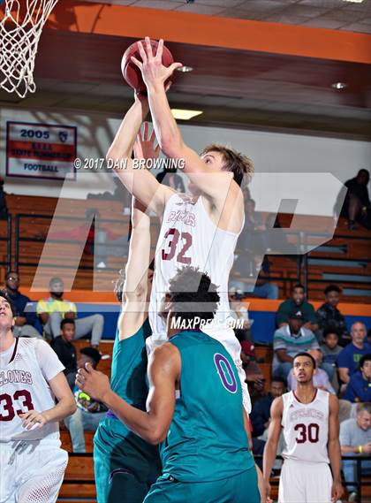 Thumbnail 1 in Porter-Gaud vs. Cox Mill (Chick-fil-a Classic) photogallery.