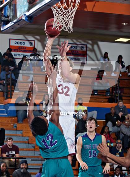 Thumbnail 2 in Porter-Gaud vs. Cox Mill (Chick-fil-a Classic) photogallery.