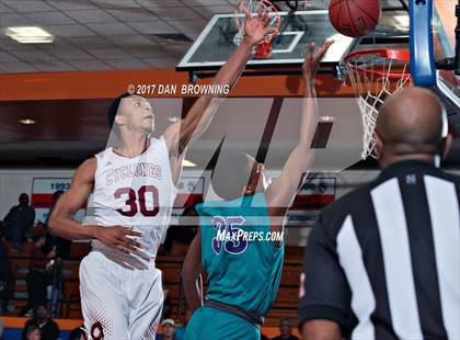 Thumbnail 3 in Porter-Gaud vs. Cox Mill (Chick-fil-a Classic) photogallery.