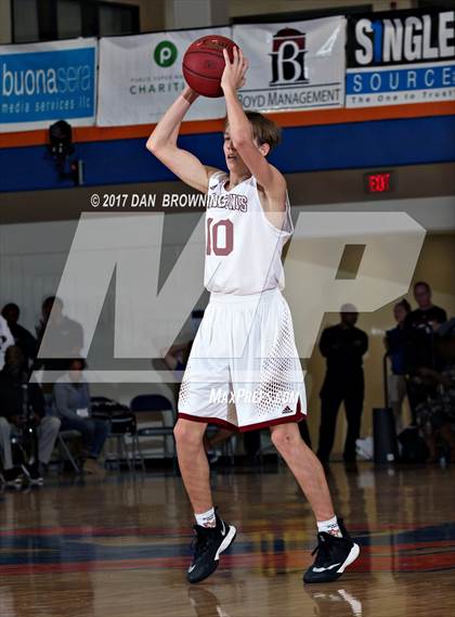 Thumbnail 2 in Porter-Gaud vs. Cox Mill (Chick-fil-a Classic) photogallery.